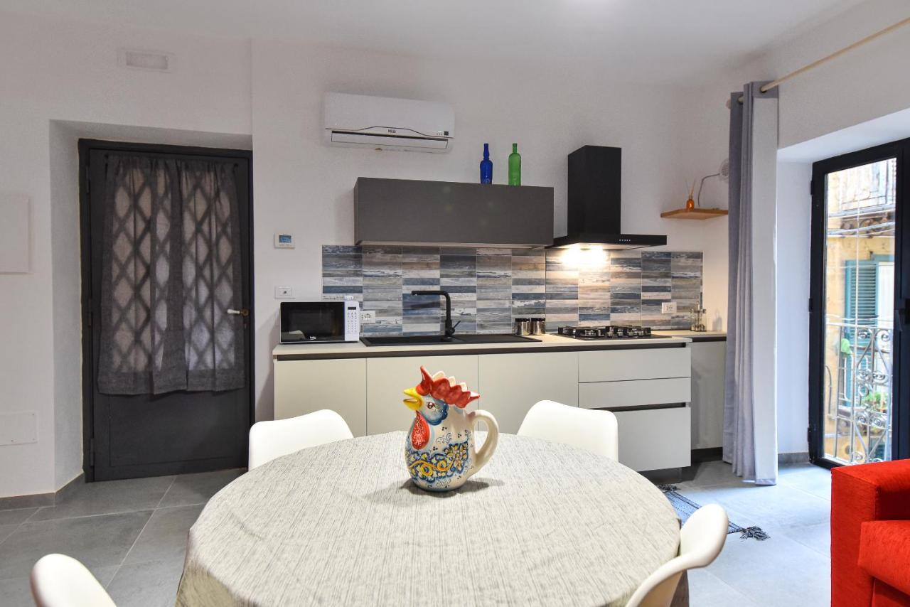 Home Holiday Casanica Агридженто Экстерьер фото